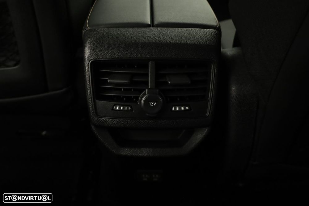 Peugeot 3008 1.2 Hybrid GT e-DCS6 - 24