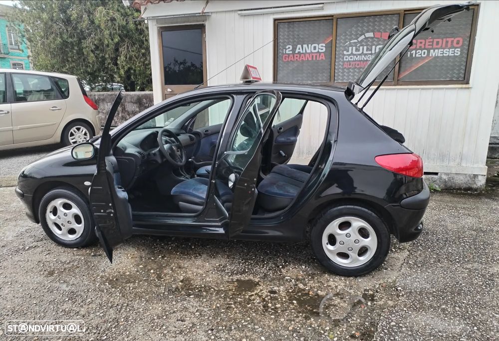 Peugeot 206 1.1 XT - 10