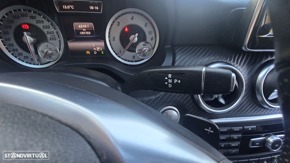 Mercedes-Benz A 180 d 7G-DCT AMG Line - 23