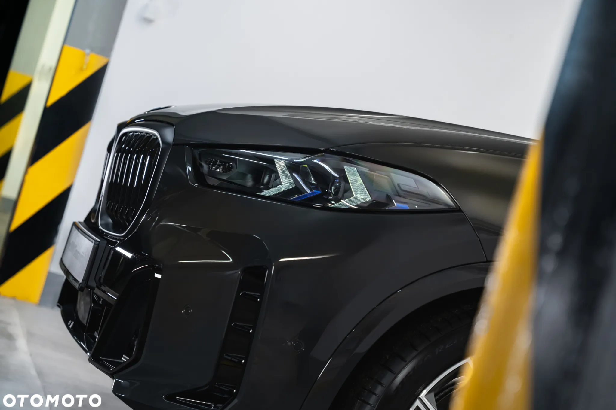 BMW X5 - 12