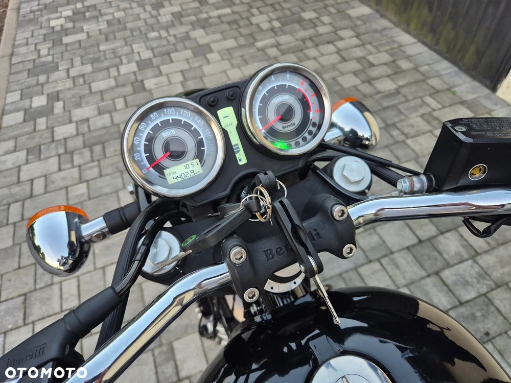 Benelli IMPERIALE 400 - 37