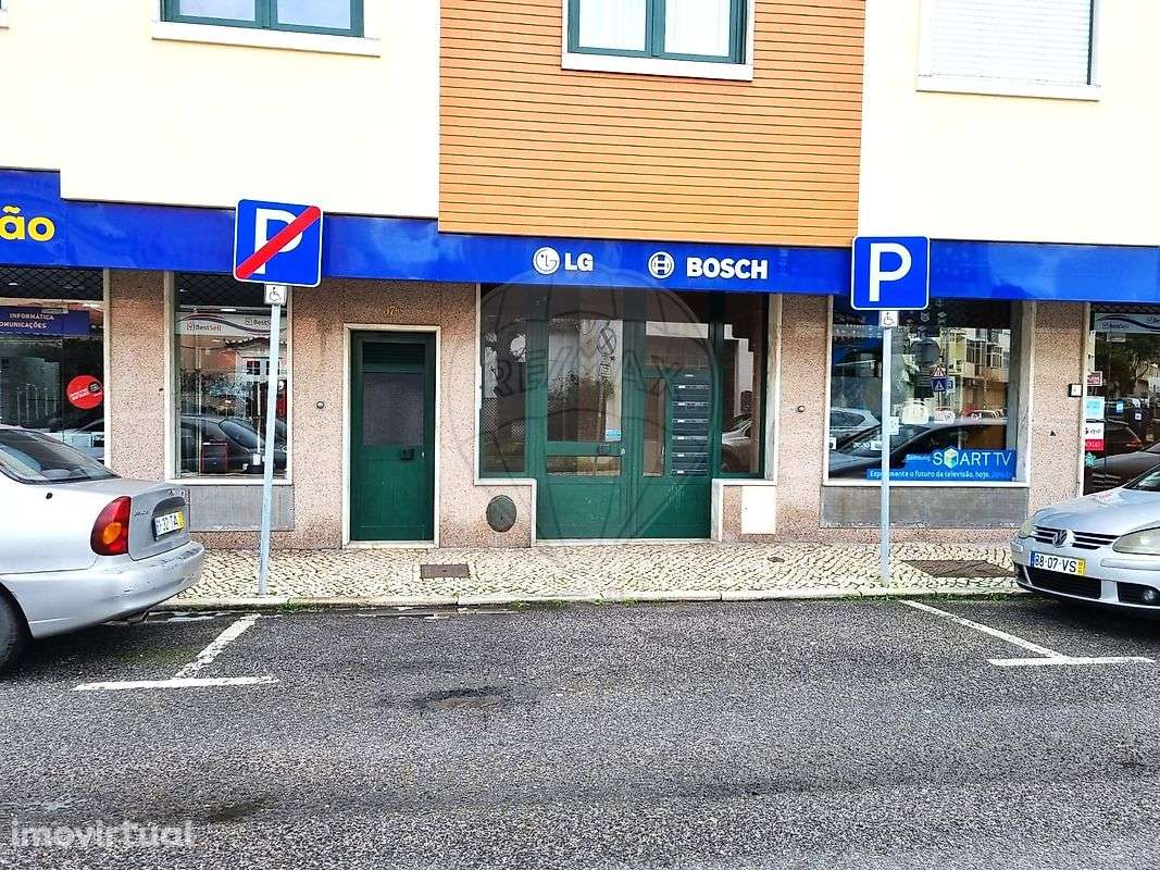 Garagem  para arrendamento - Grande imagem: 2/16