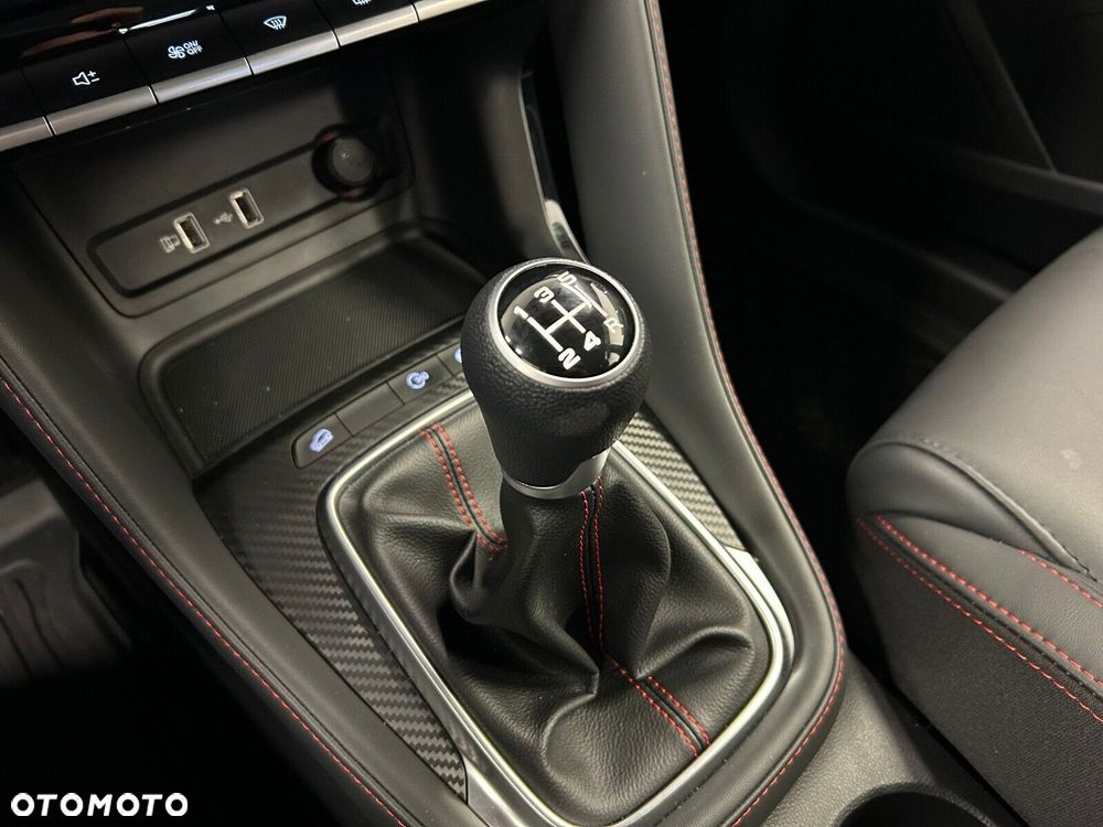 MG ZS 1.5 VTi-Tech Exclusive - 17