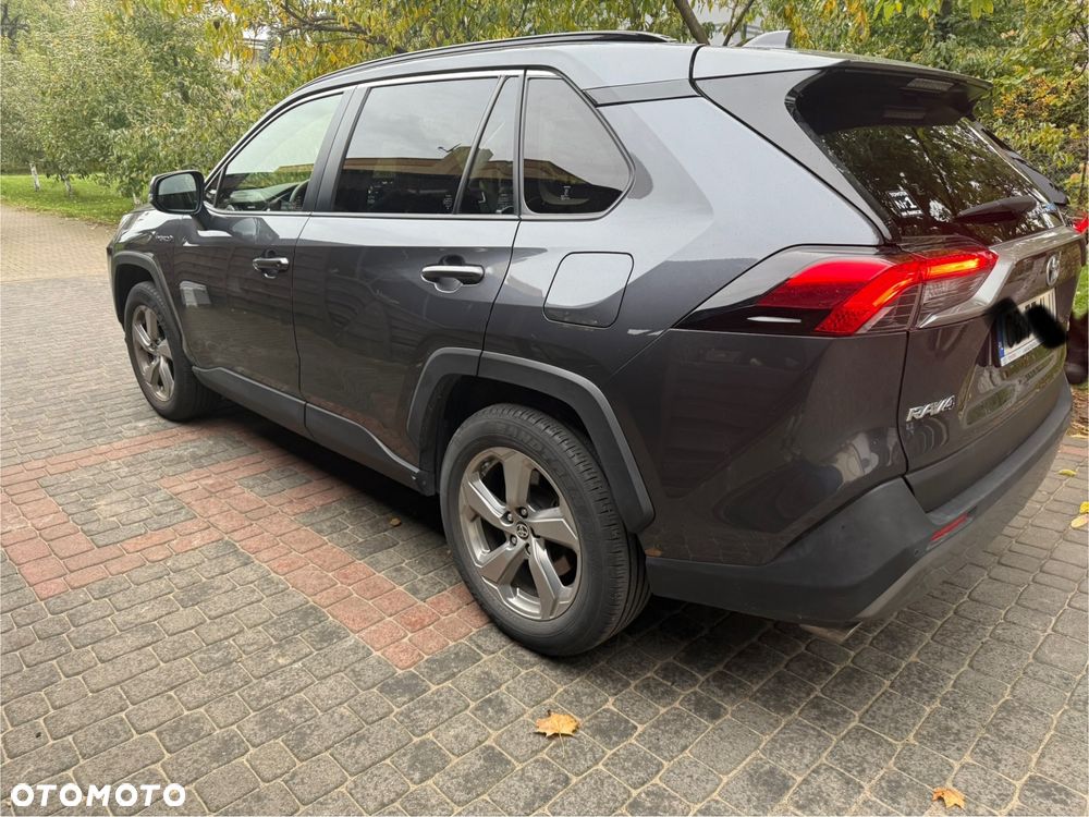 Toyota RAV4 - 11