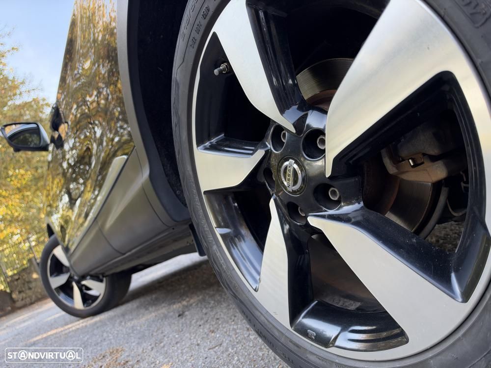 Nissan Qashqai 1.5 dCi N-Connecta 18 - 10