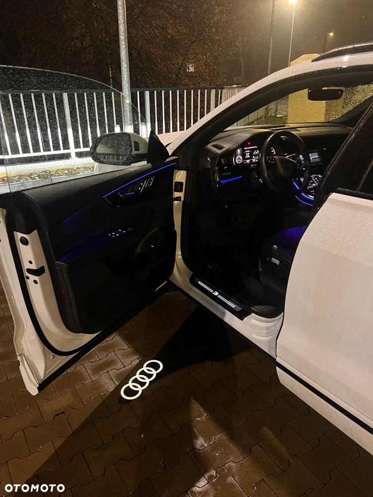 Audi Q8 SUV TFSI quattro 250 kW tiptronic - 20