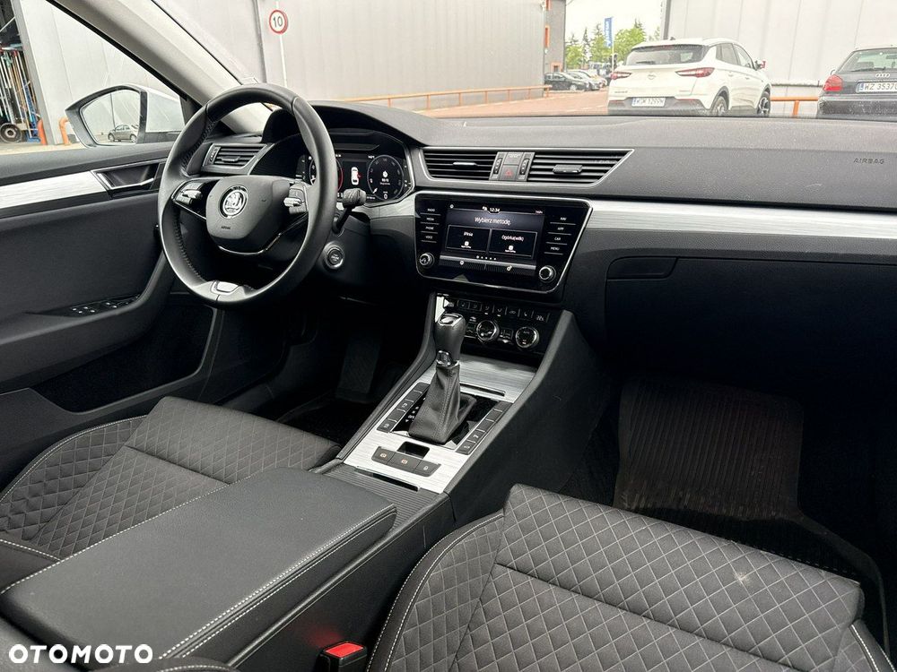 Skoda Superb 2.0 TSI Ambition DSG - 22