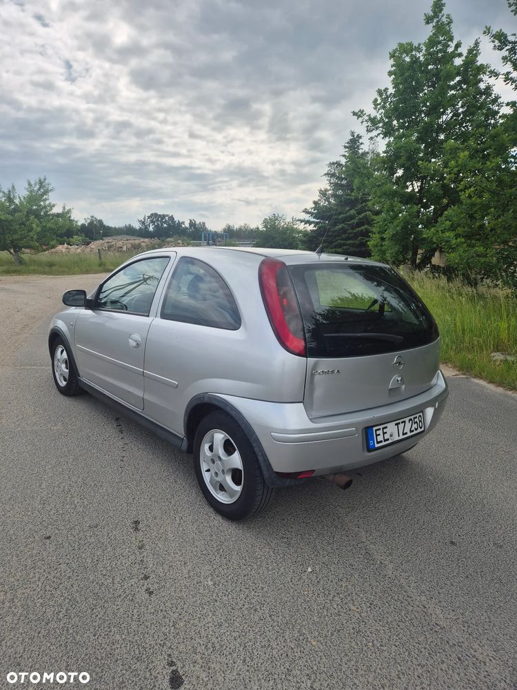 Opel Corsa - 5