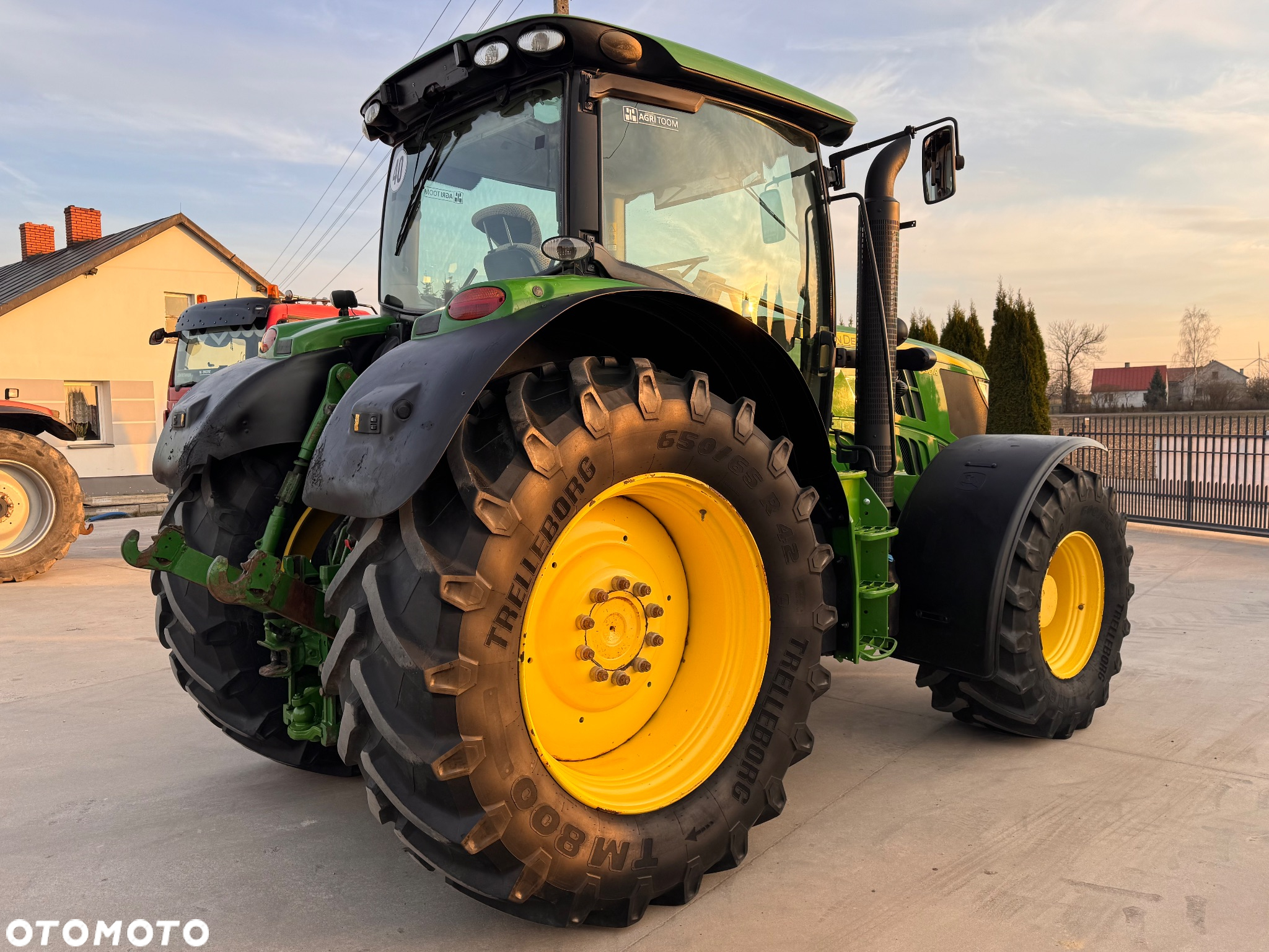 John Deere 6190 R - 8