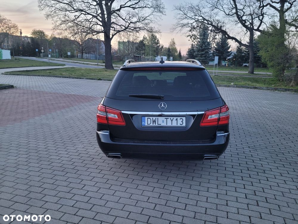 Mercedes-Benz Klasa E 250 CDI DPF BlueEFFICIENCY 7G-TRONIC Avantgarde - 9