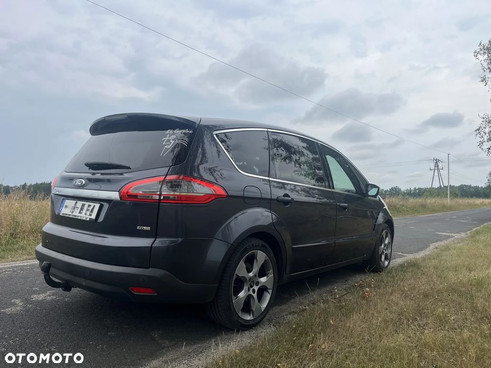 Ford S-Max 2.0 TDCi DPF Titanium - 4