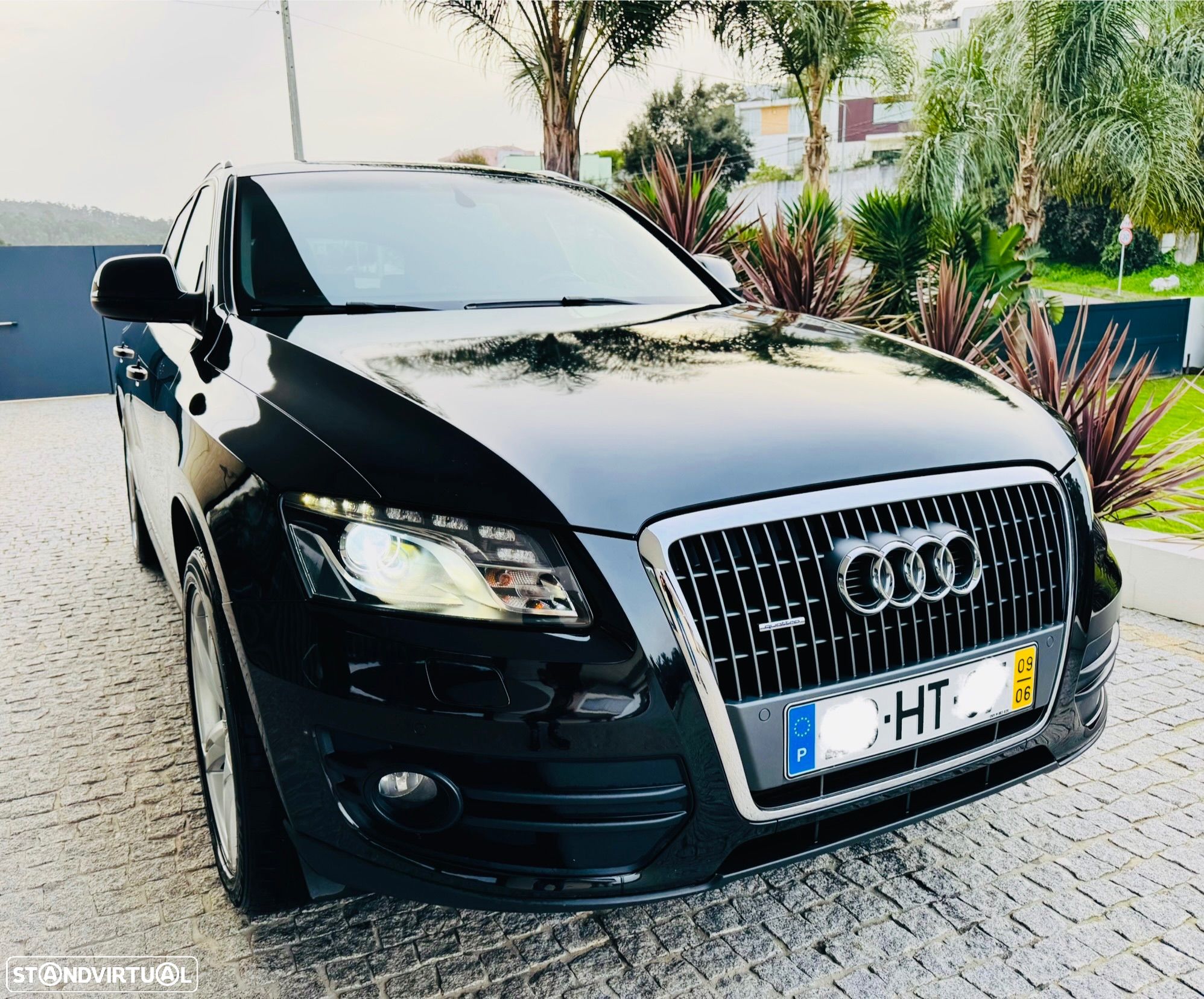 Audi Q5 2.0 TDI S-line - 1