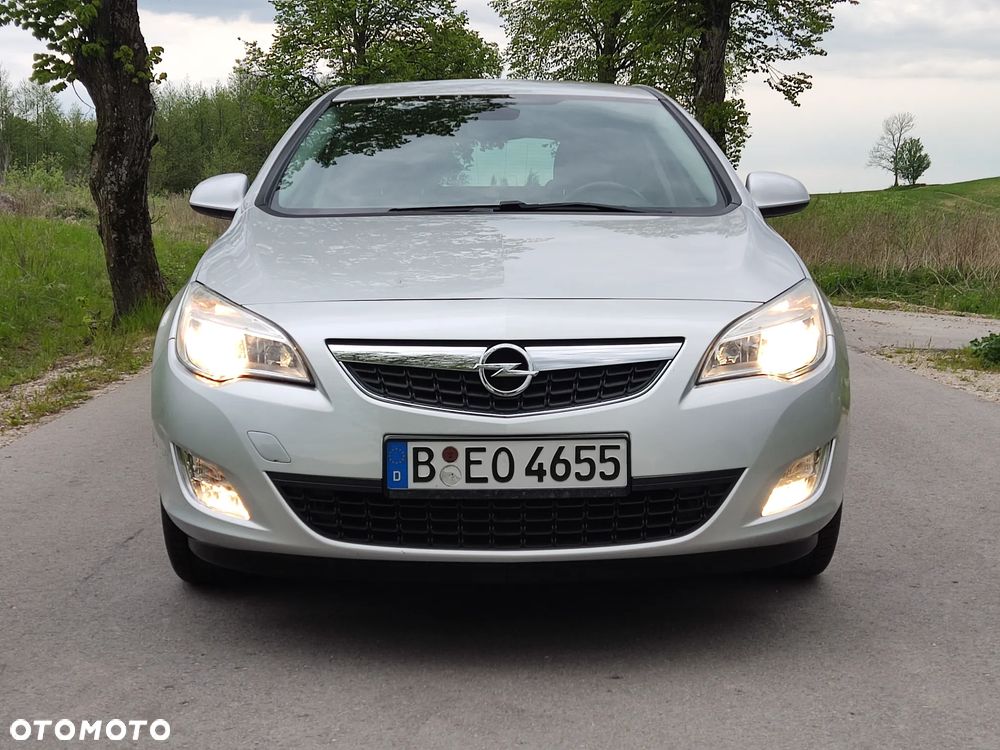 Opel Astra 1.4 ecoFLEX - 25