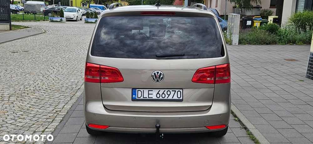 Volkswagen Touran 1.6 TDI DPF BlueMot Comfortline - 29