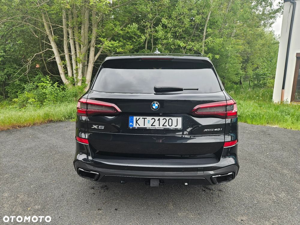 BMW X5 xDrive40i - 11