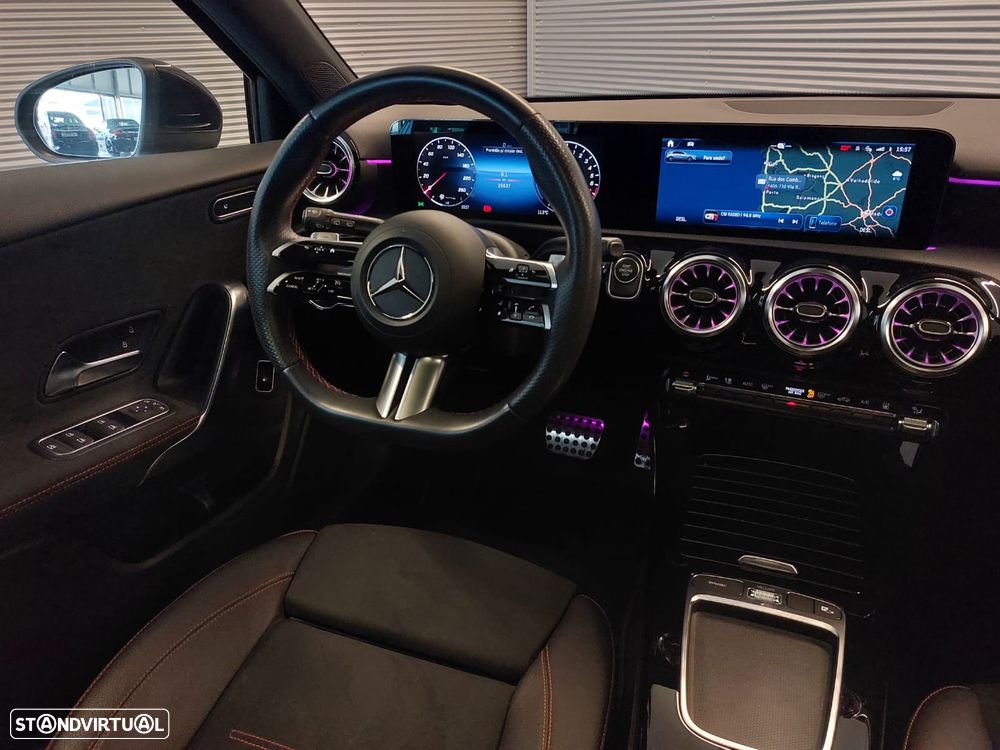 Mercedes-Benz A 250 e AMG Line - 14
