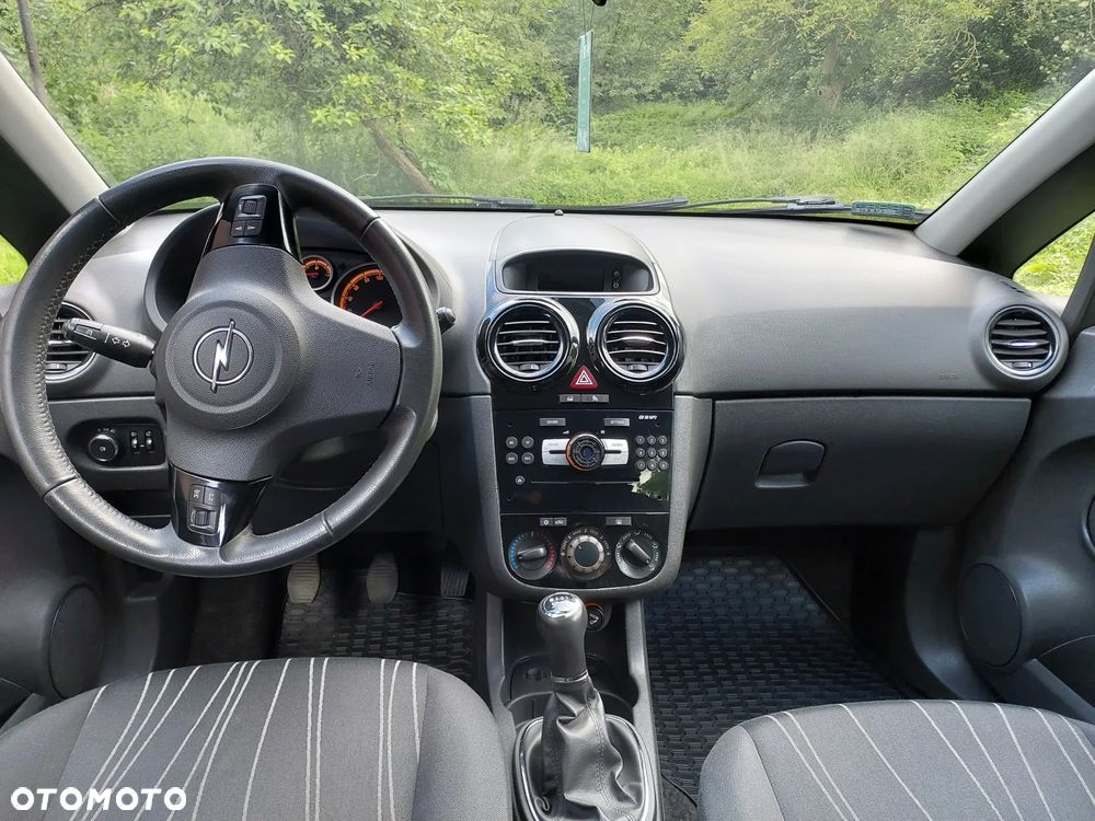 Opel Corsa 1.4 16V Edition 111 Jahre - 7
