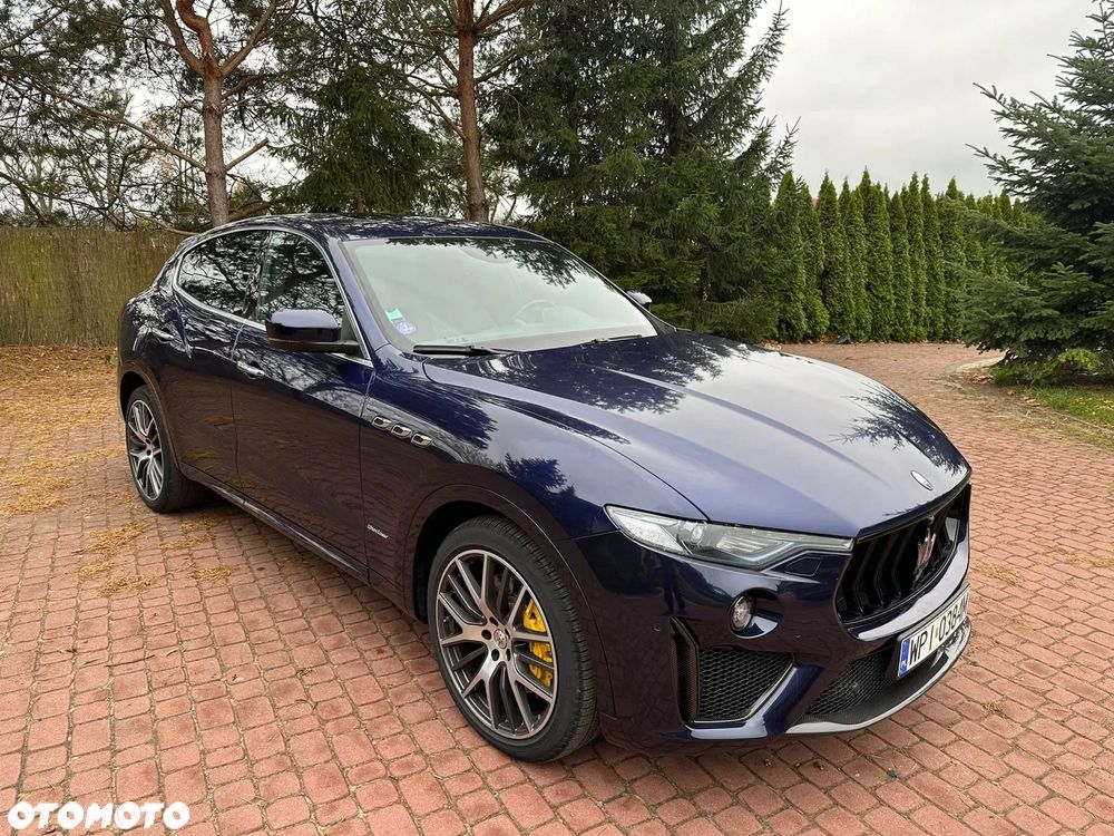 Maserati Levante S Granlusso - 3
