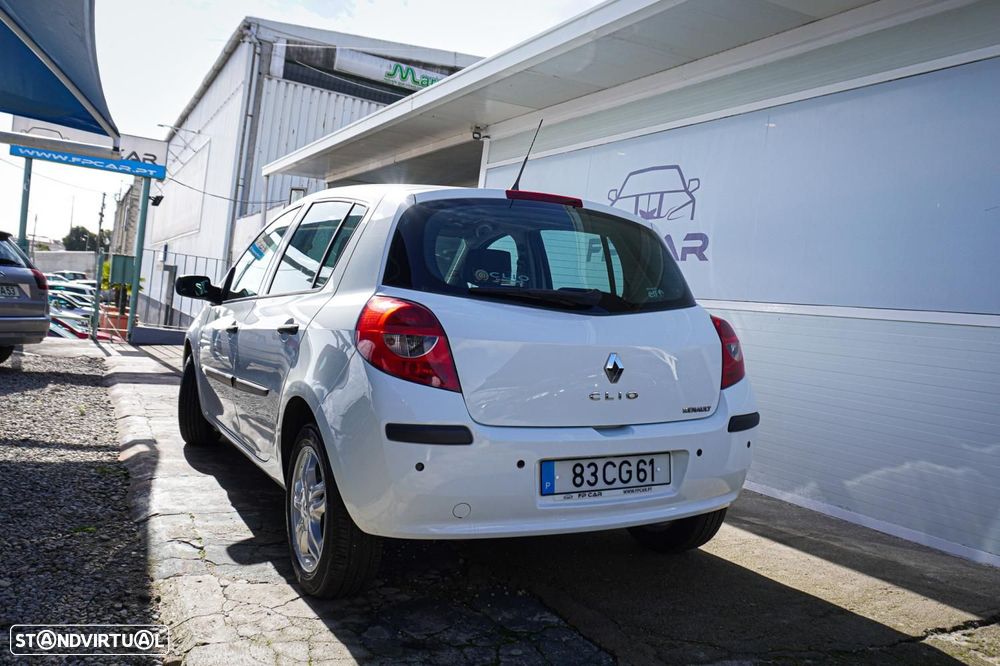 Renault Clio 1.5 dCi Pack - 4