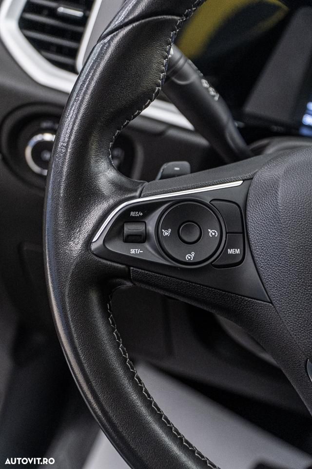 Opel Grandland X 1.2 Turbo START/STOP AT8 Business Edition - 21