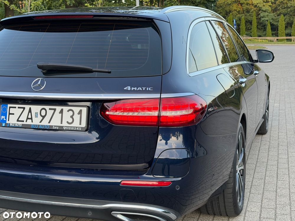 Mercedes-Benz Klasa E 300 9G-TRONIC Night Edition - 16