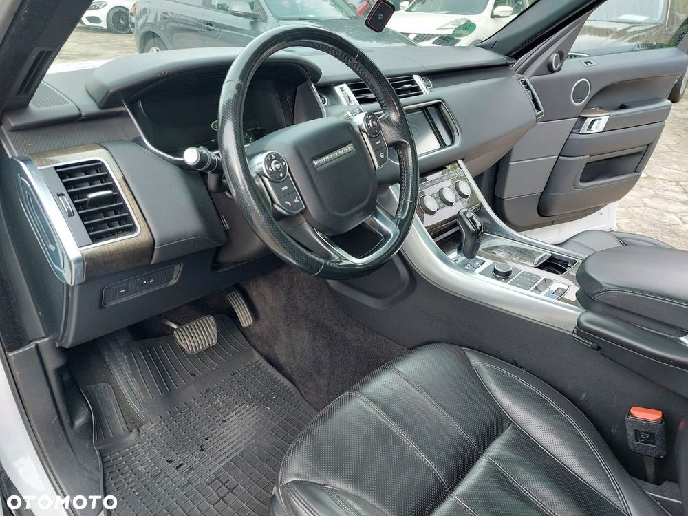 Land Rover Range Rover Sport - 11