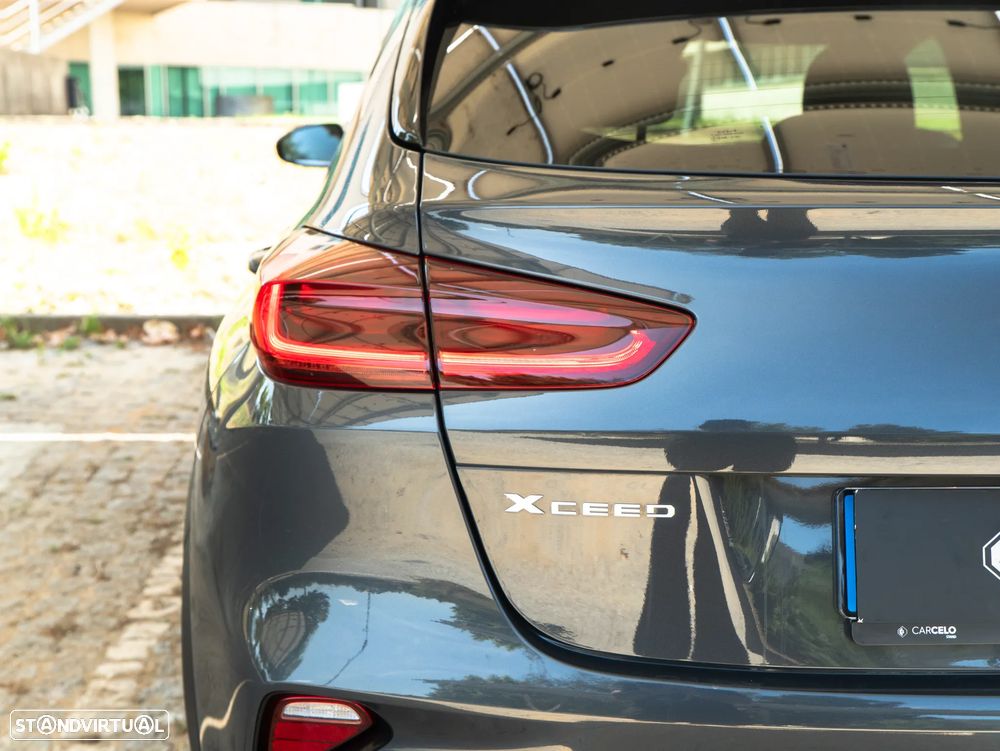Kia XCeed - 10