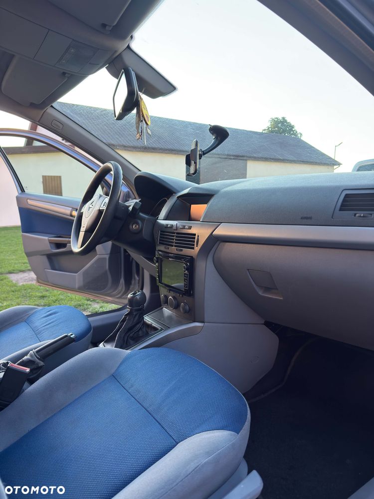 Opel Astra 1.8 Enjoy - 13