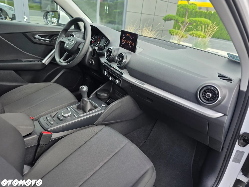 Audi Q2 30 TFSI Sport - 37
