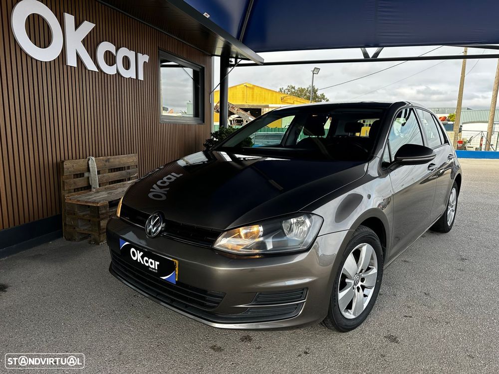 VW Golf 1.6 TDI Confortline - 10
