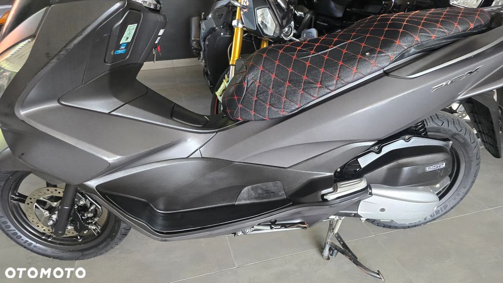 Honda PCX - 8