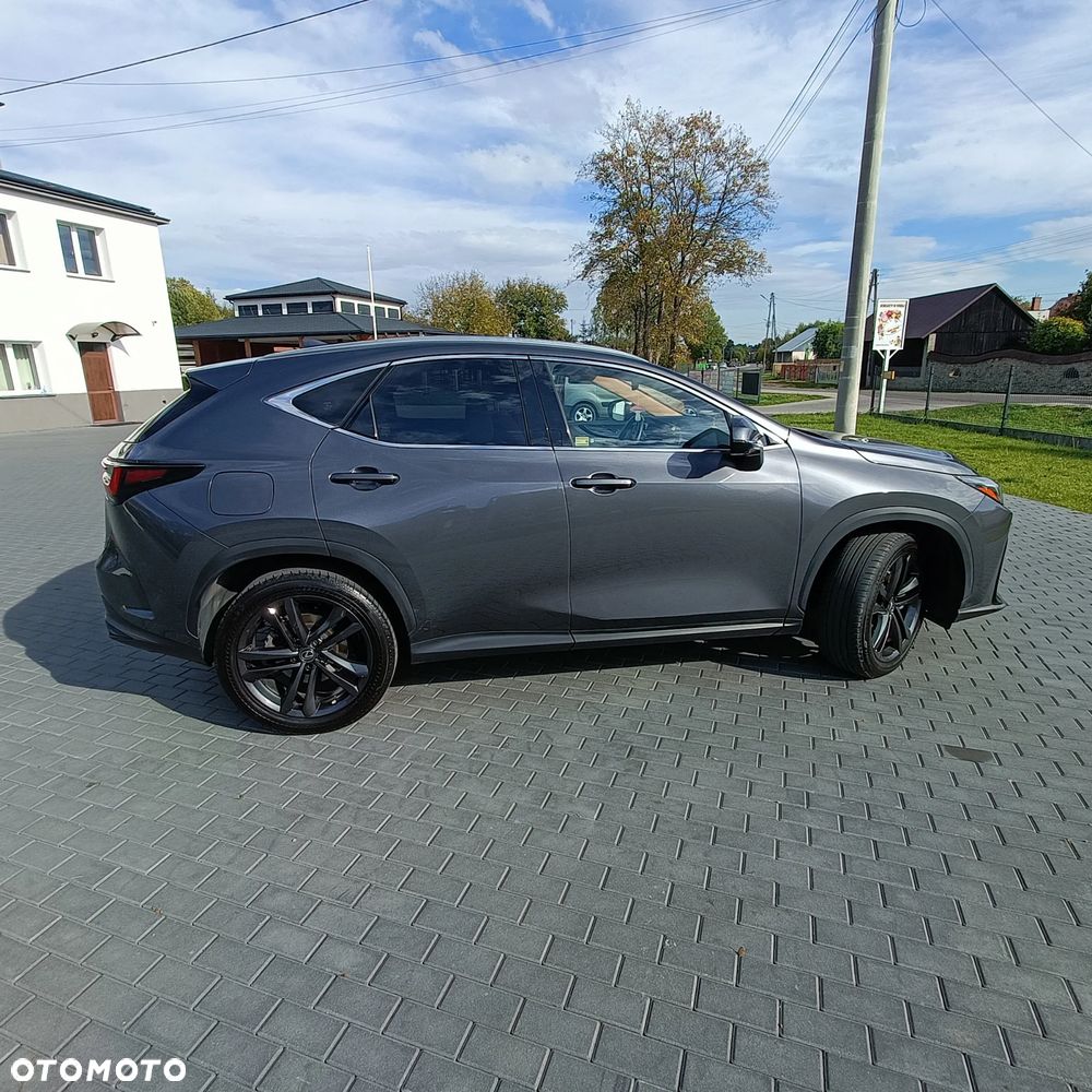 Lexus NX 450h+ Prestige AWD - 11