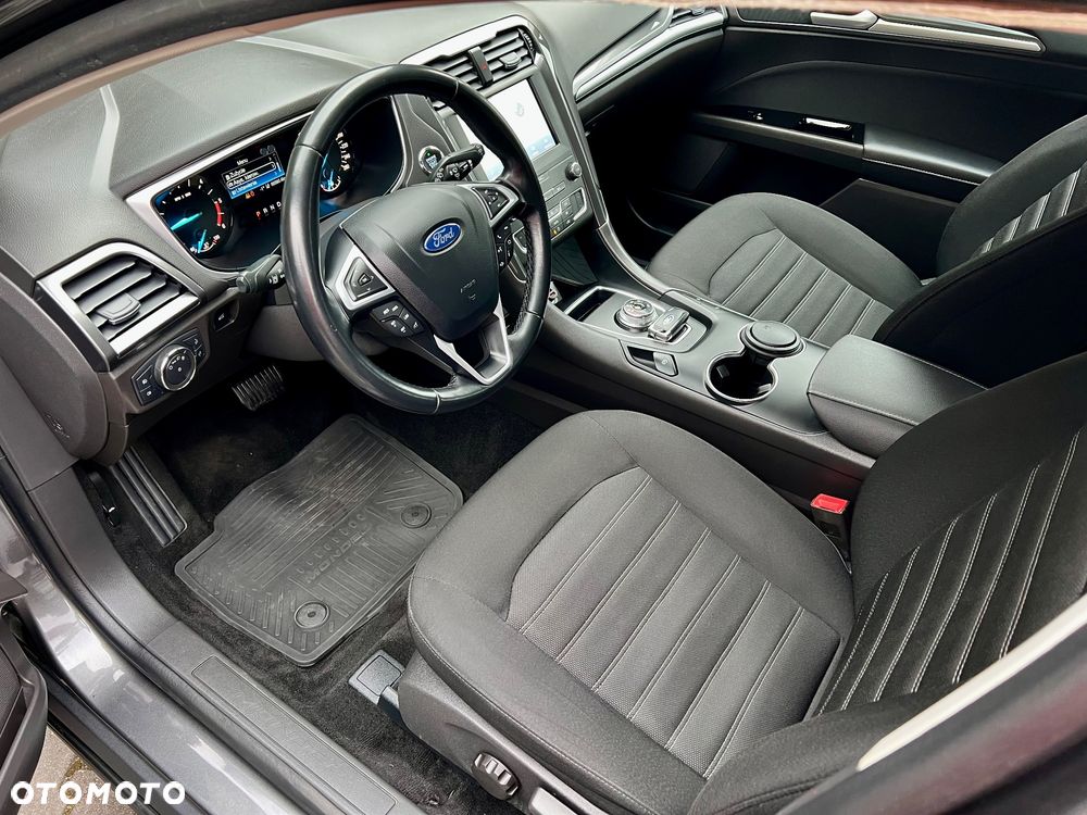 Ford Mondeo - 9