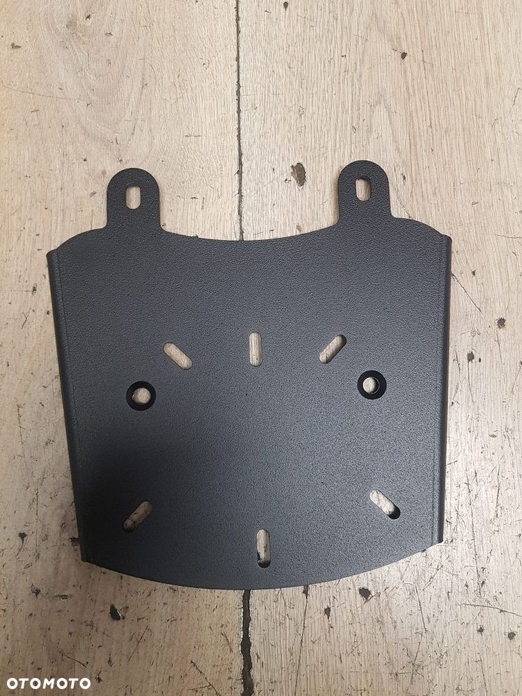 Stelaż pod kufer centralny Sym VS125 VS150 - 7