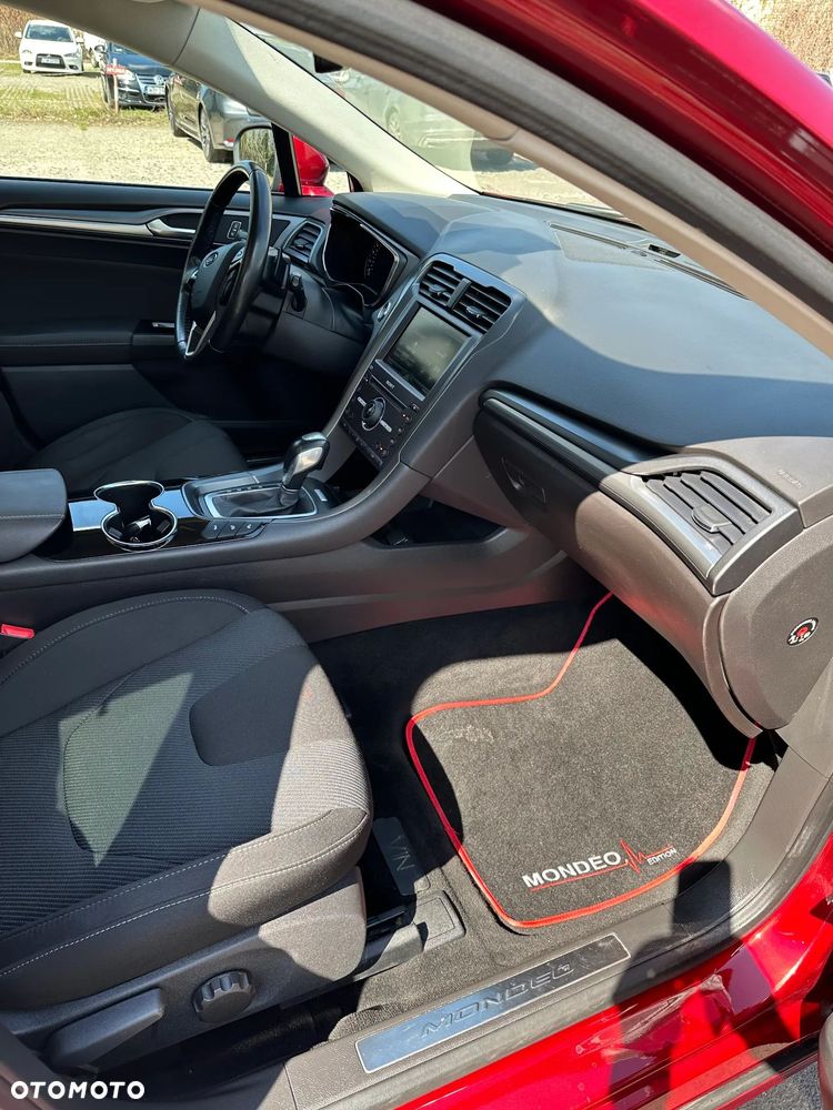 Ford Mondeo 2.0 TDCi Bi-Turbo Titanium PowerShift - 16