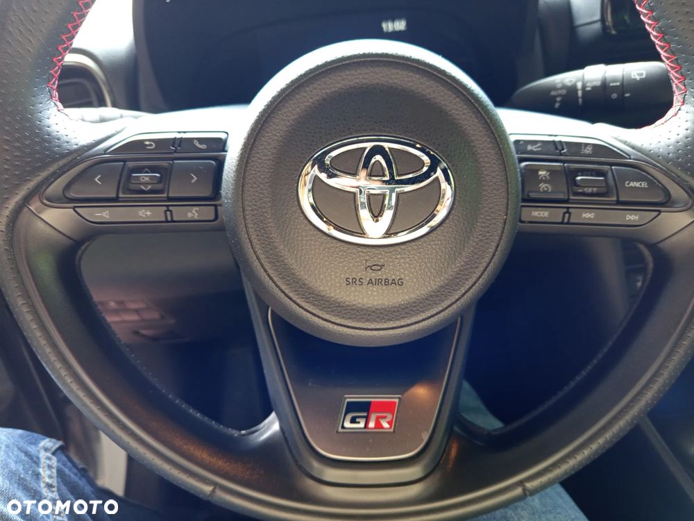 Toyota Yaris Cross 1.5 VVT-i GR Sport - 18