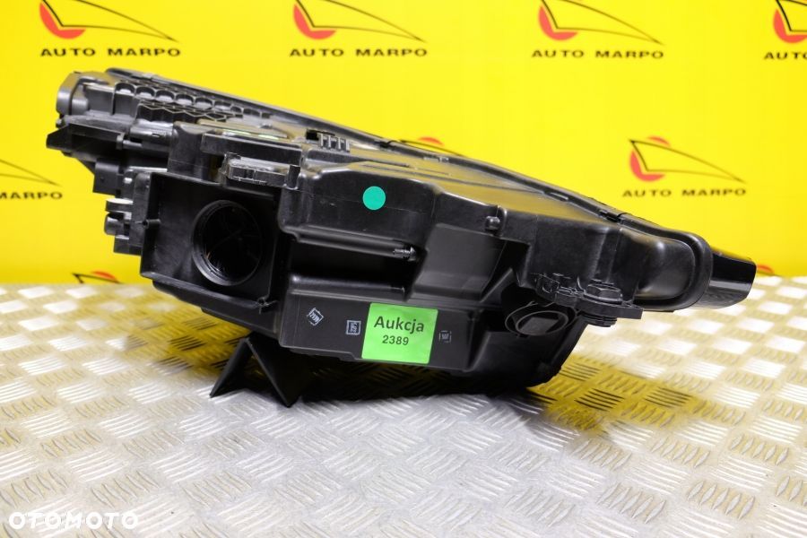 AUDI E-TRON 2018- REFLEKTOR LAMPA FULL LED L USA - 11