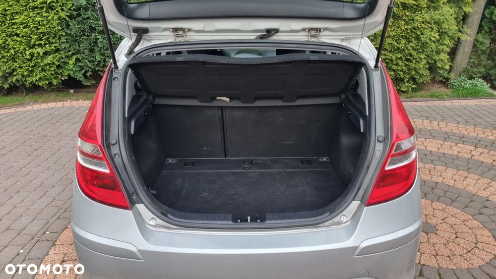 Hyundai i30 1.4 blue Comfort - 16