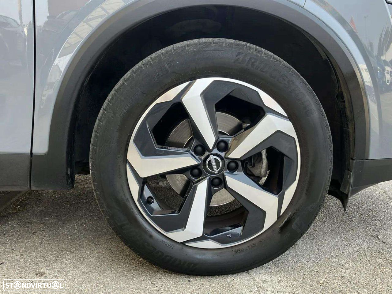 Nissan Qashqai 1.3 DIG-T N-Connecta - 16