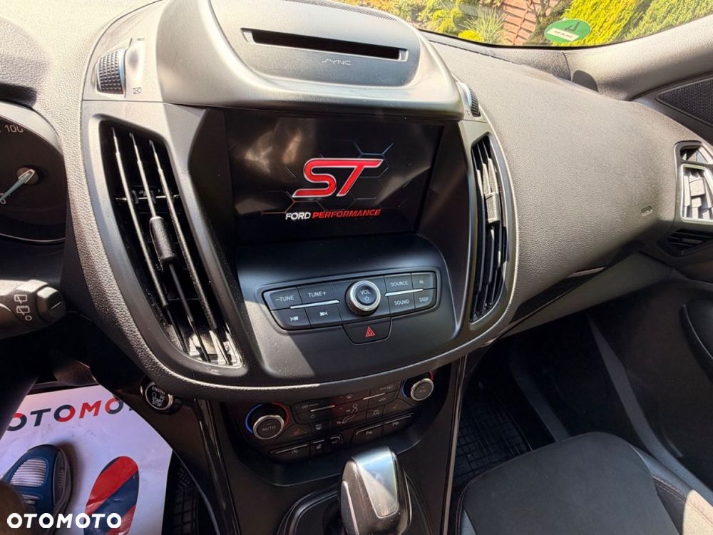 Ford Kuga - 14