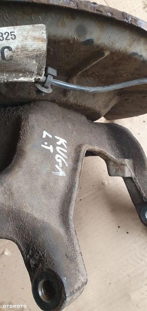 Zwrotnica piasta lewy tył tylna lewa Ford Kuga MK1 2.0 TDCI - 7
