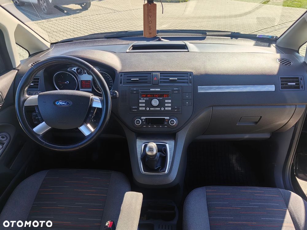 Ford C-MAX - 10