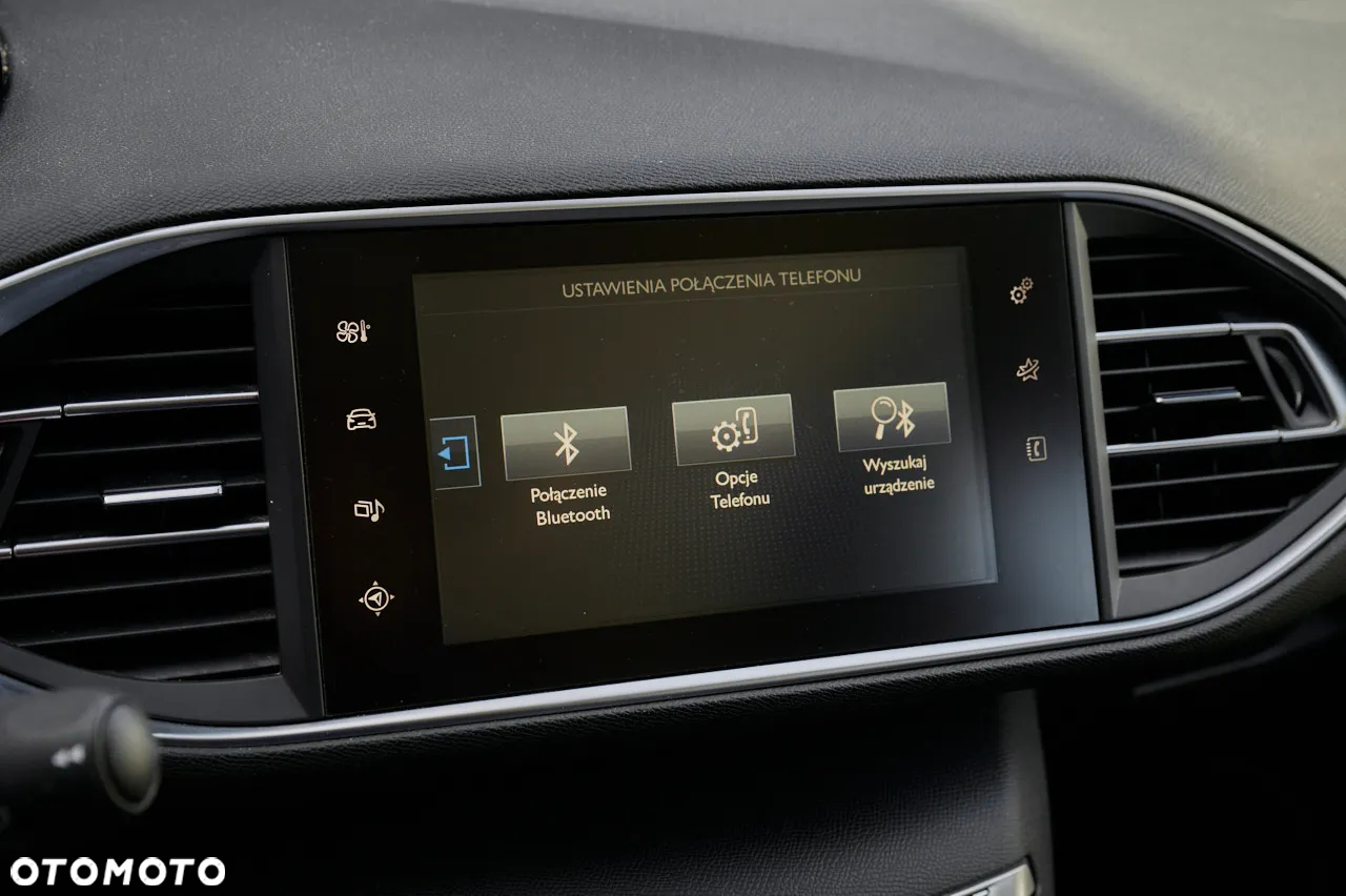 Peugeot 308 SW BlueHDi 150 Stop & Start Niveau 2 Business-Line - 26