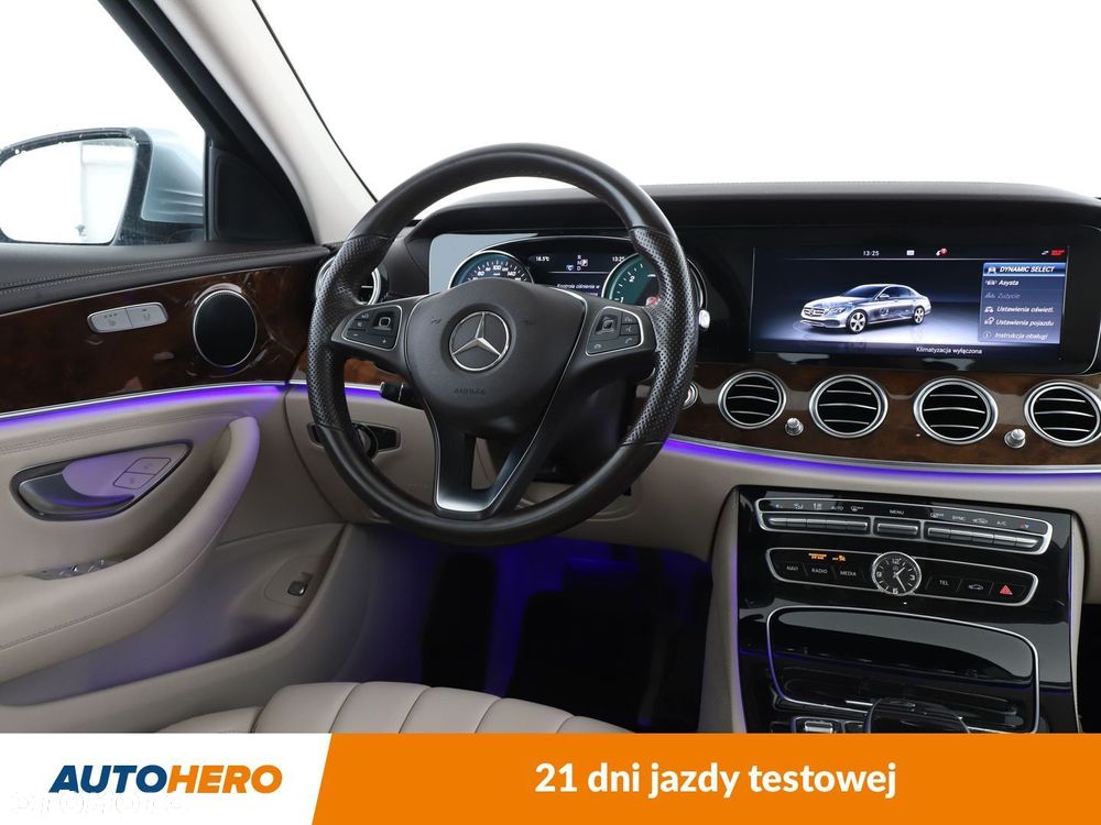 Mercedes-Benz Klasa E 220 d Avantgarde - 13