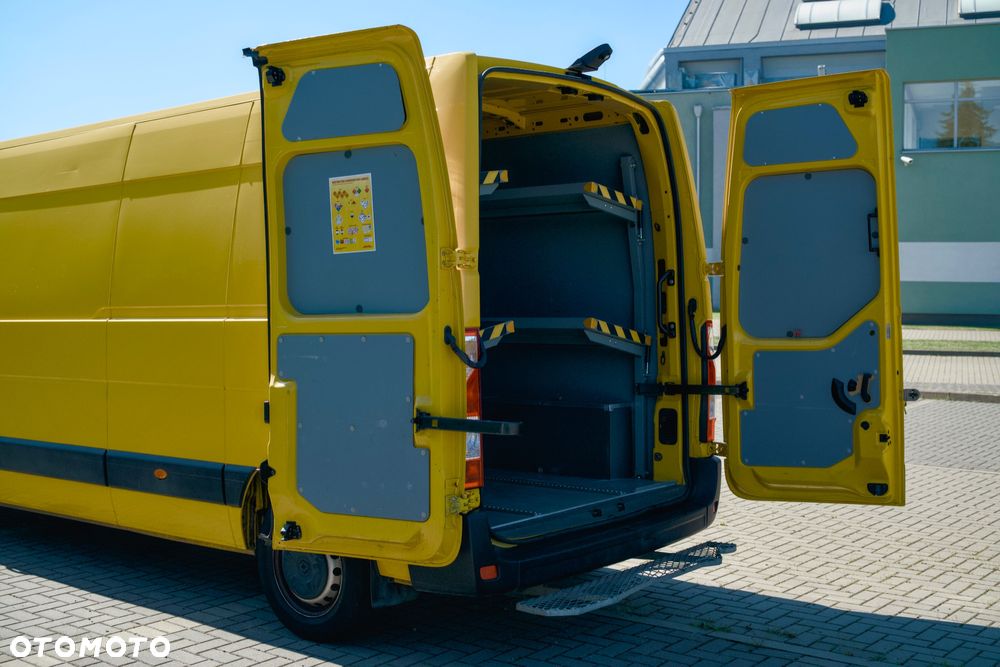 Renault E-Master - 24