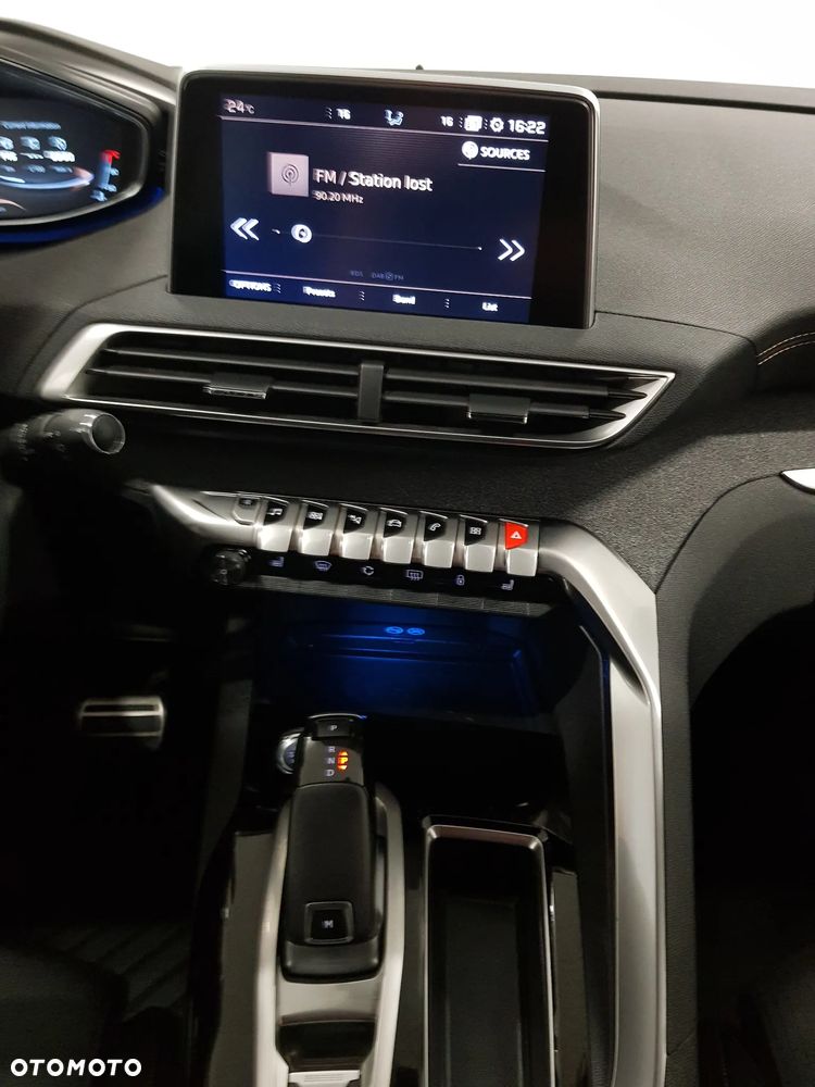 Peugeot 3008 ver-puretech-130-stop-start-gpf-eat8-gt - 8