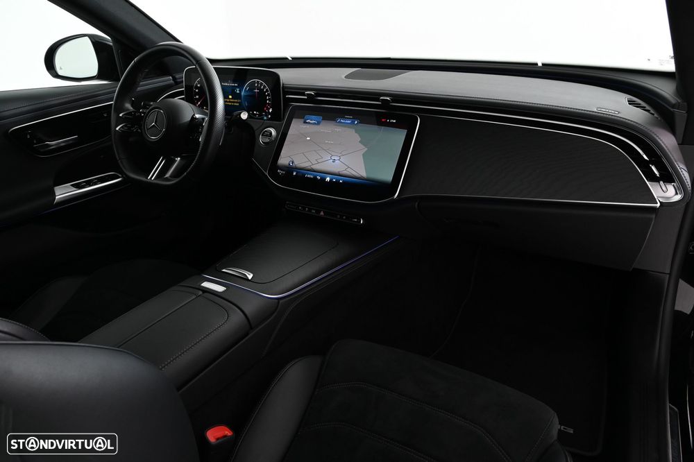 Mercedes-Benz E 300 e AMG Line - 25