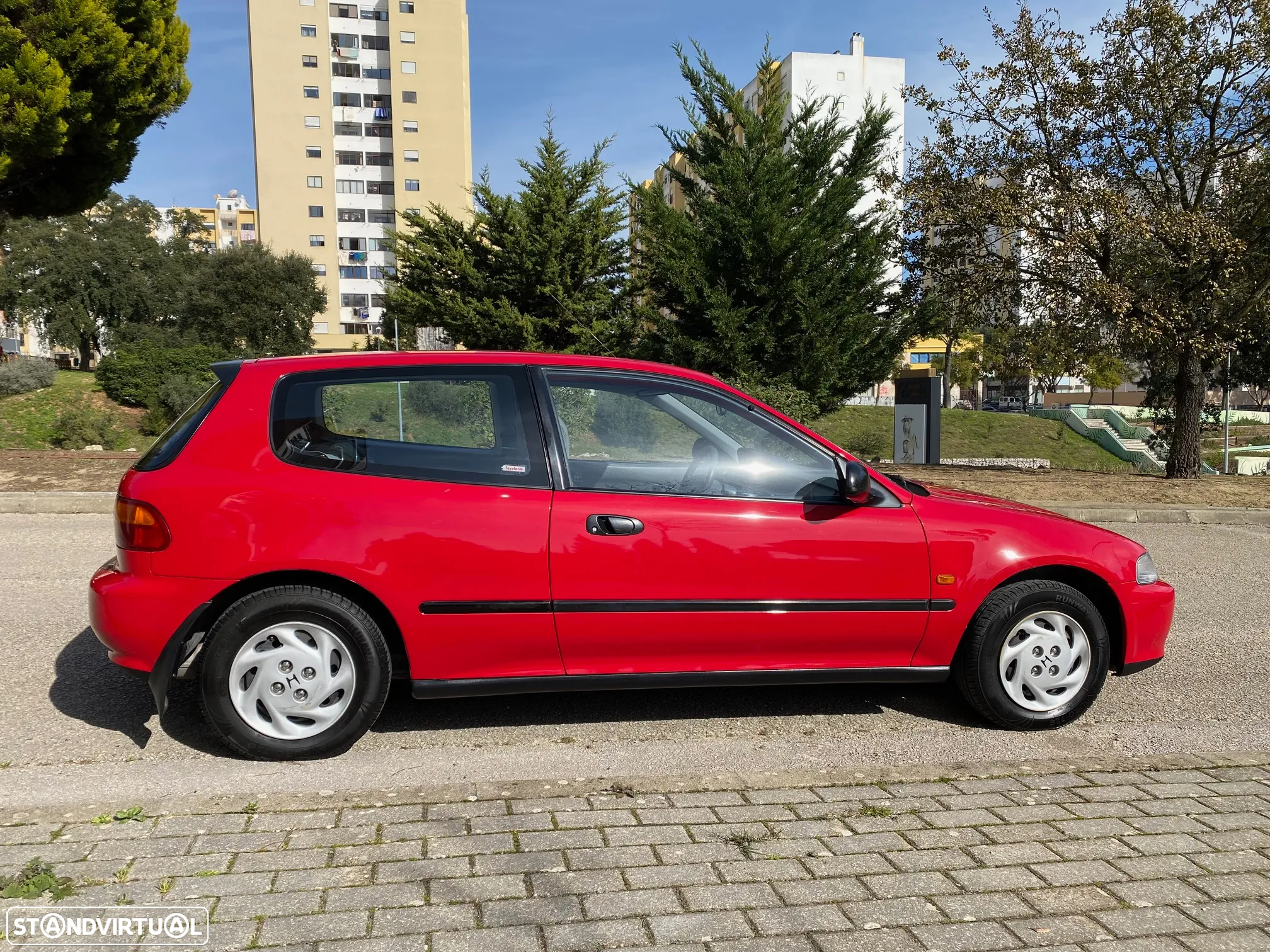 Honda Civic 1.5 LSi 16 V - 28