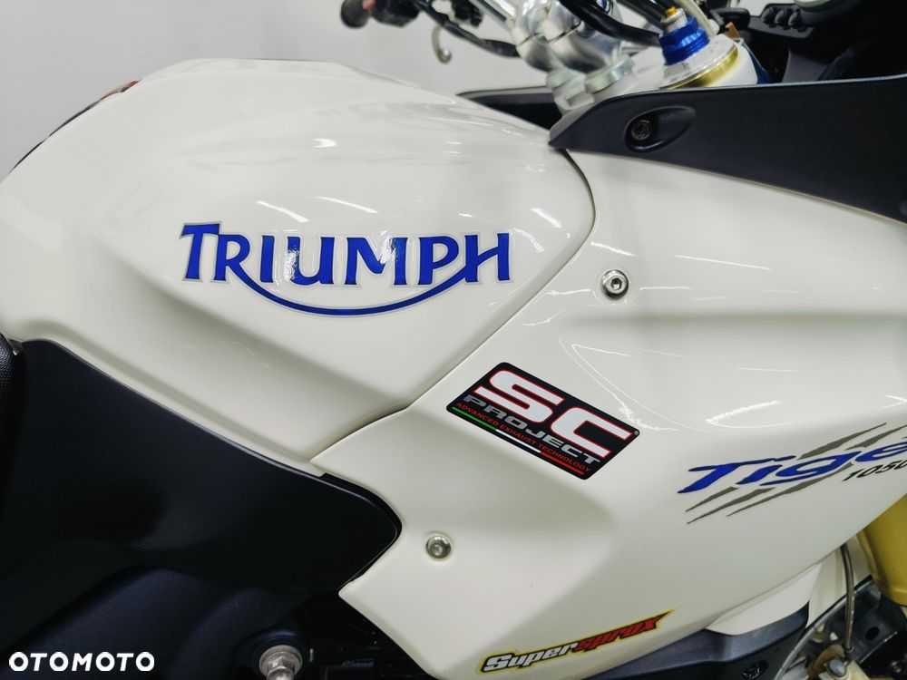 Triumph Tiger - 7