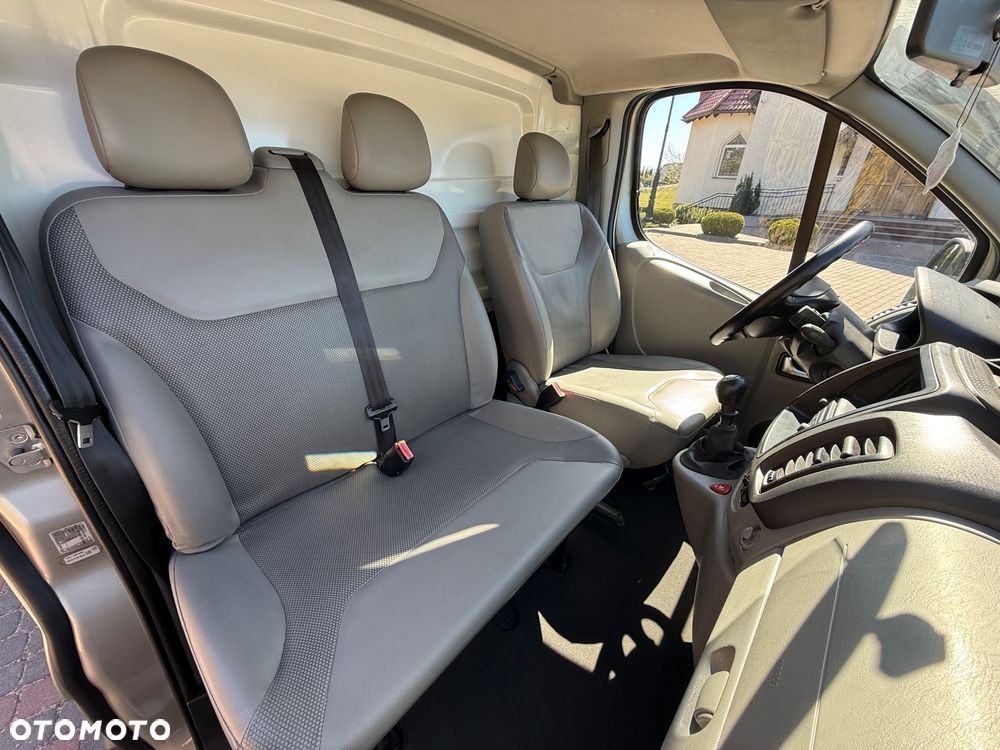 Opel Vivaro L2H1 2.9t - 17